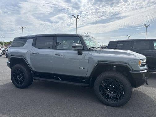 2025 GMC HUMMER EV SUV 2X