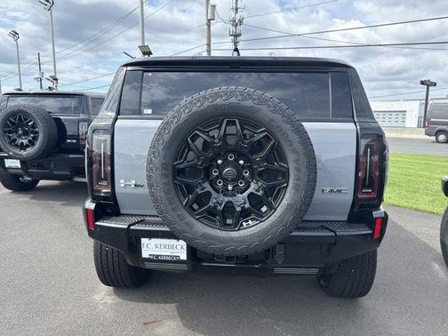 2025 GMC HUMMER EV SUV 2X