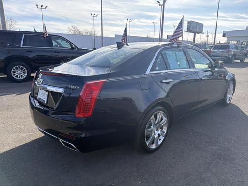 2016 Cadillac CTS 2.0L Turbo Luxury