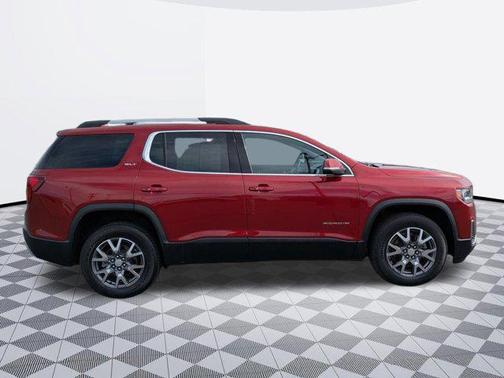 Volcanic Red Tintcoat 2023 GMC Acadia SLT