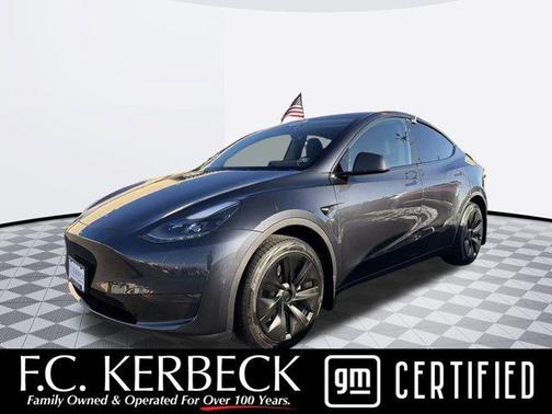 Gray 2024 Tesla Model Y Long Range