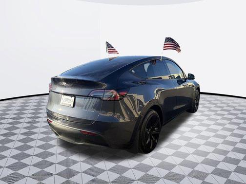 Gray 2024 Tesla Model Y Long Range