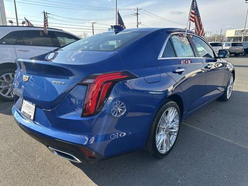 2023 Cadillac CT4 Premium Luxury