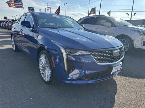 2023 Cadillac CT4 Premium Luxury