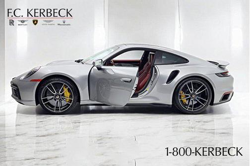 2021 Porsche 911 Turbo S