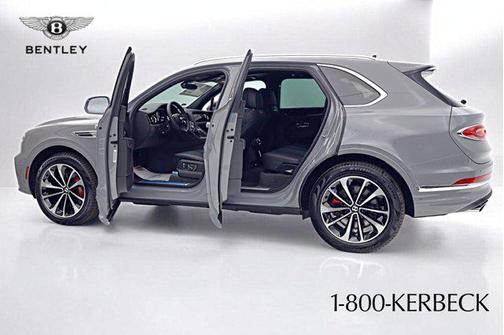 2025 Bentley Bentayga V8