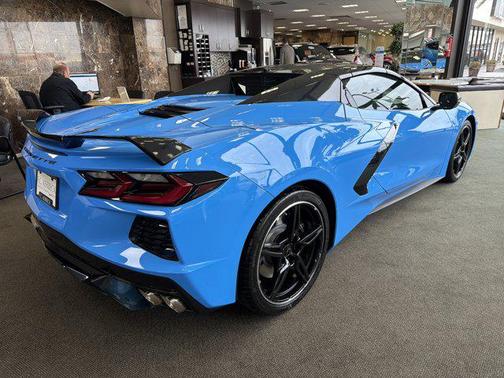 2022 Chevrolet Corvette Stingray w/2LT