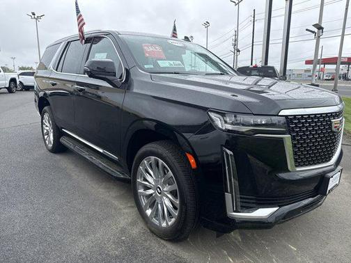 2022 Cadillac Escalade Luxury