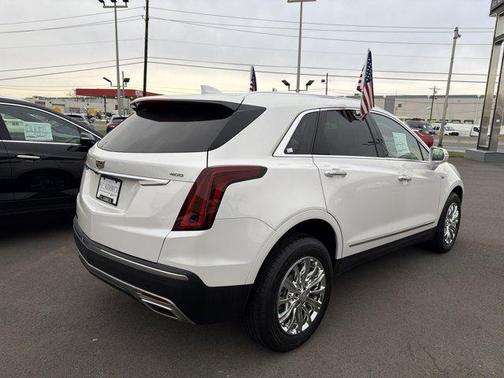 2020 Cadillac XT5 Premium Luxury