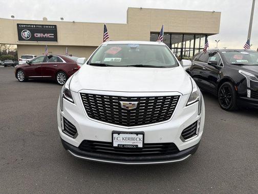 2020 Cadillac XT5 Premium Luxury