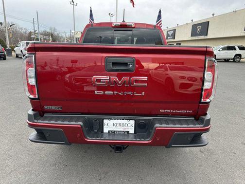 2022 GMC Canyon Denali