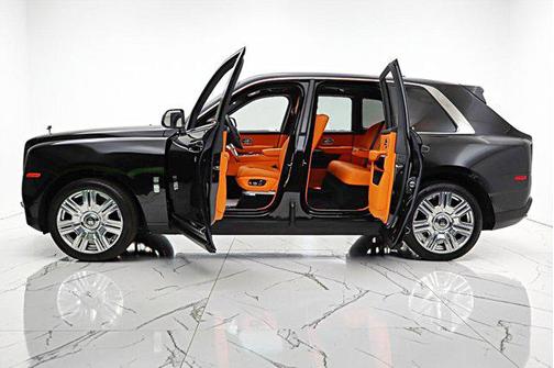 Black Diamond 2022 Rolls-Royce Cullinan Cullinan