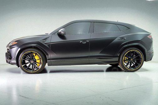 2022 Lamborghini Urus Urus SELEZIONE PRE-OWNED CERTIFIED