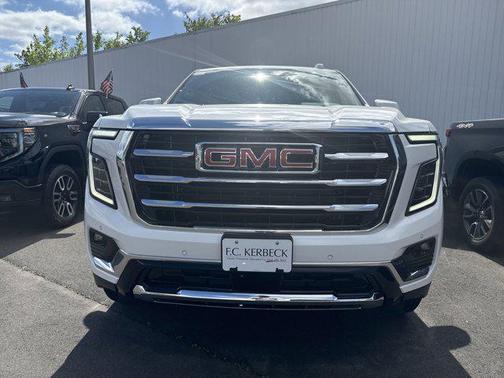 2025 GMC Yukon Elevation