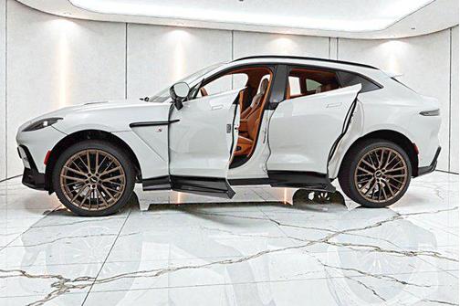 2026 Aston Martin DBX S