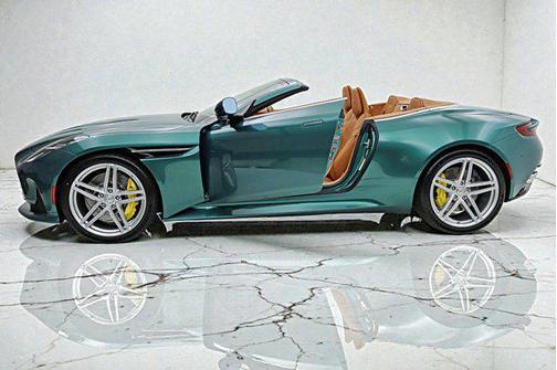 2026 Aston Martin DB12 Volante