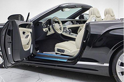 Beluga (Solid) 2026 Bentley Continental GT Base