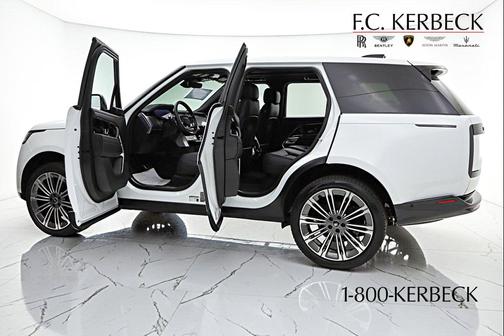 White 2024 Land Rover Range Rover P400 SE