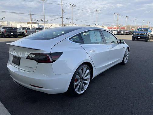 2019 Tesla Model 3 Long Range