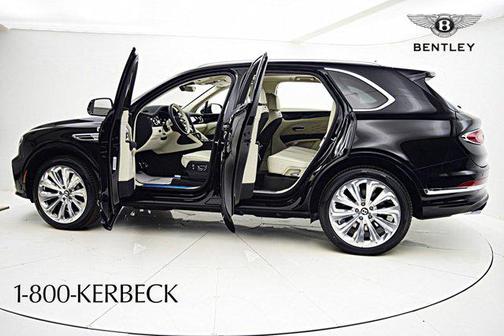 2025 Bentley Bentayga Azure V8