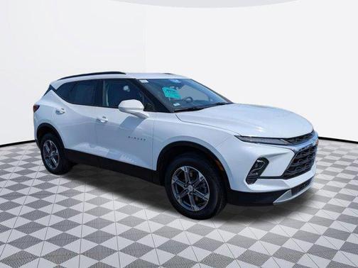 Summit White 2024 Chevrolet Blazer 2LT