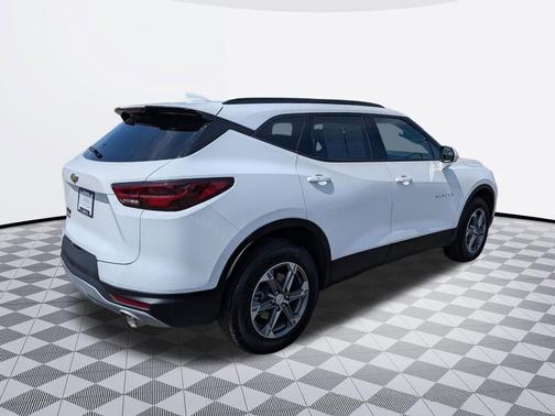 Summit White 2024 Chevrolet Blazer 2LT