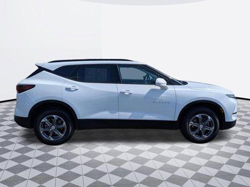 Summit White 2024 Chevrolet Blazer 2LT