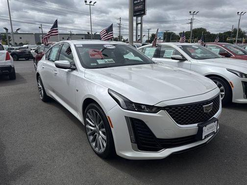 2022 Cadillac CT5 Premium Luxury
