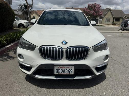 White 2018 BMW X1 sDrive28i
