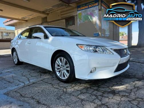 Starfire Pearl 2014 Lexus ES 350 Base