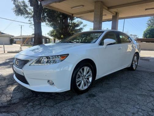 Starfire Pearl 2014 Lexus ES 350 Base
