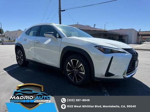 Eminent White Pearl 2023 Lexus UX 250h Base