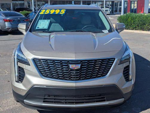2023 Cadillac XT4 Premium Luxury