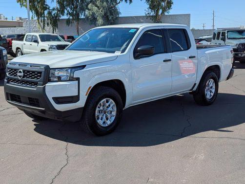 2025 Nissan Frontier S