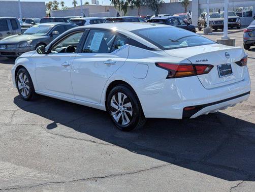 2025 Nissan Altima S FWD