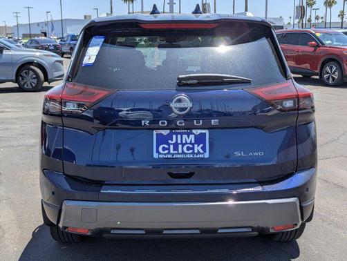 2025 Nissan Rogue SL