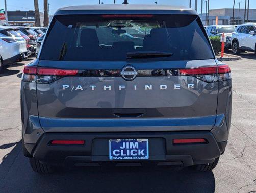 2025 Nissan Pathfinder S FWD