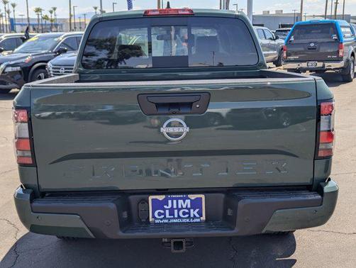 2025 Nissan Frontier SV