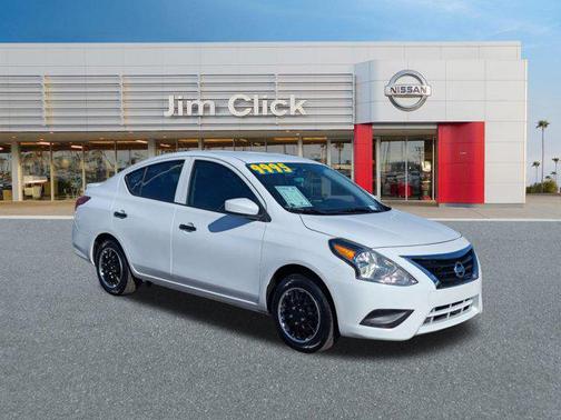 2019 Nissan Versa 1.6 S+