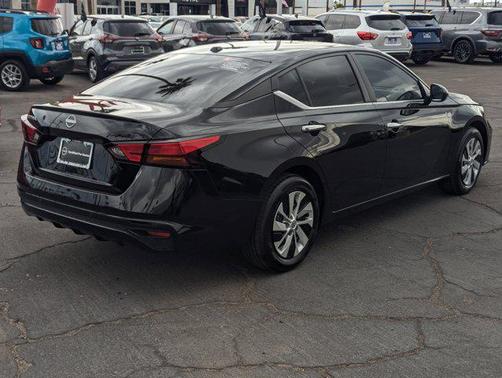 2025 Nissan Altima S FWD