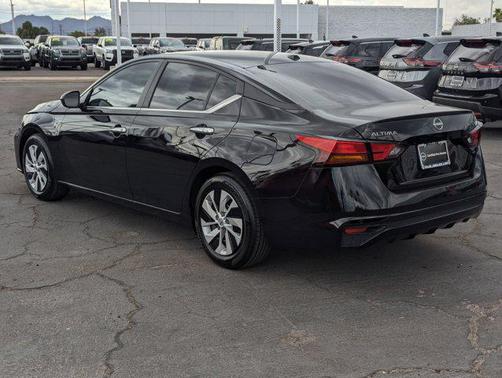 2025 Nissan Altima S FWD