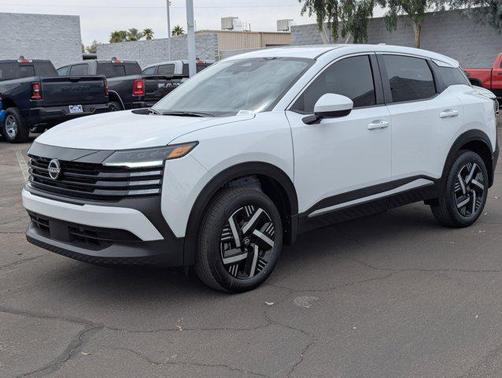 2025 Nissan Kicks SV