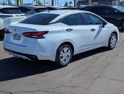 2025 Nissan Versa 1.6 S