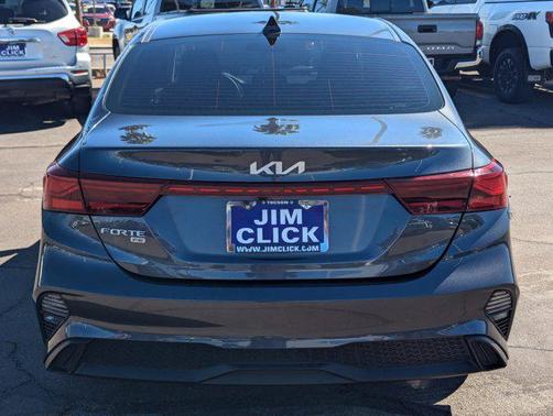 2024 Kia Forte LX