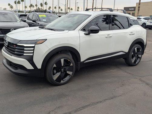 2026 Nissan Kicks SR