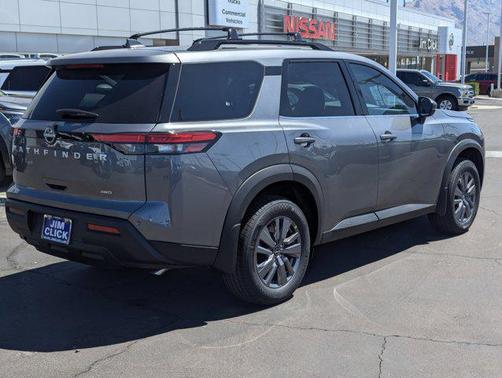 2025 Nissan Pathfinder SV 4WD