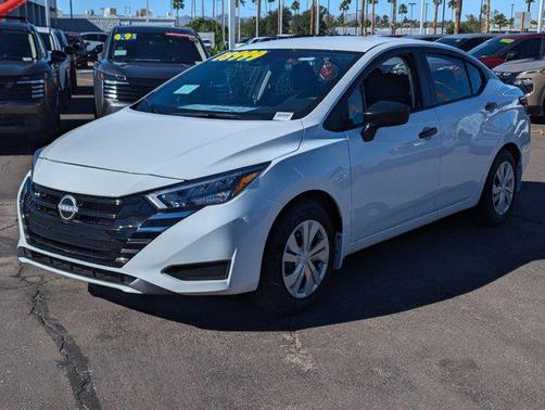 2025 Nissan Versa 1.6 S