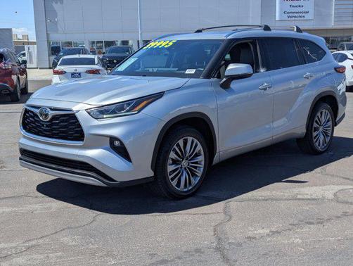 2021 Toyota Highlander Platinum