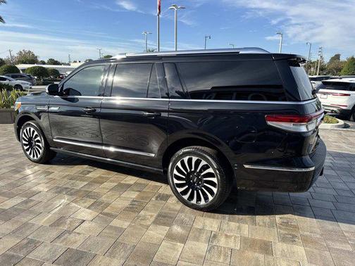 2024 Lincoln Navigator Black Label