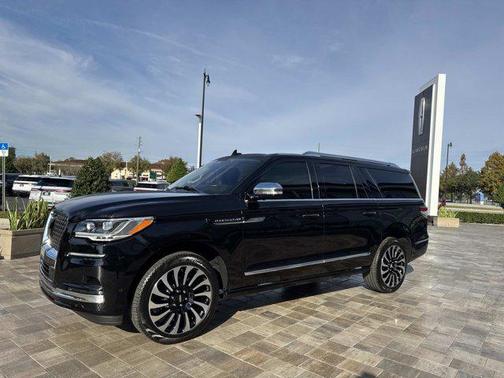 2024 Lincoln Navigator Black Label